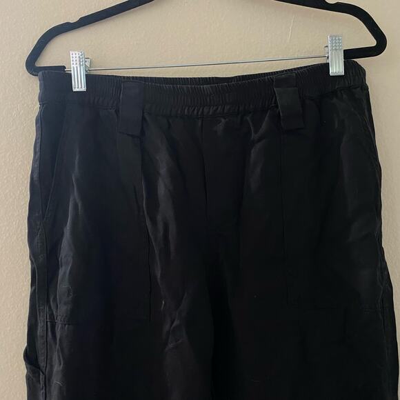 Johnny Was Black Cargo Pant with White Side Stripe sz Medium - Picture 3 of 7
